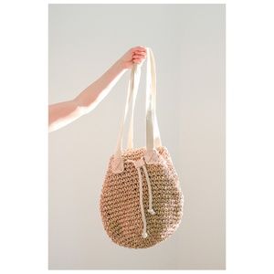 Vintage Cherokee Raffia bag